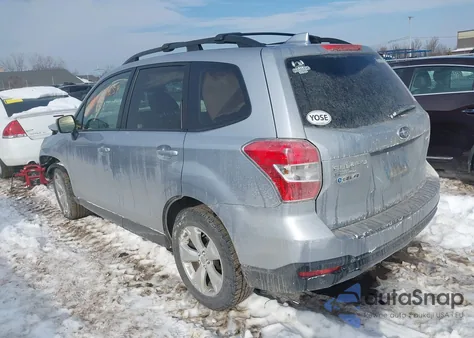 2016 Subaru Forester 2.5I Premium z USA, uszkodzony, nr VIN JF2SJADC3GH516107